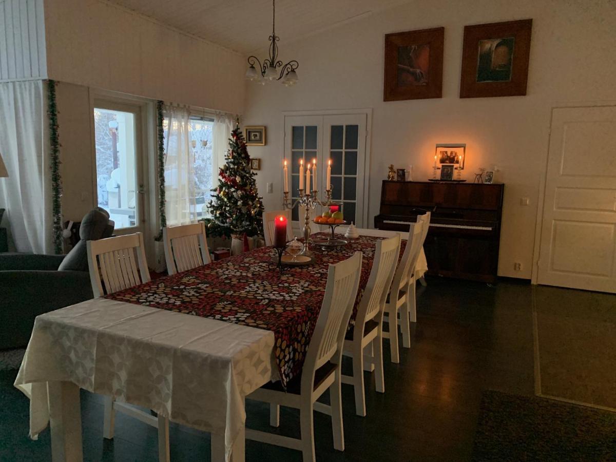 Riverside Home For Families - Beautiful House Near Santa Claus Village โรวานิเอมิ ภายนอก รูปภาพ
